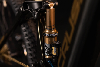 FOX Float X Factory Kashima 205×60 mm