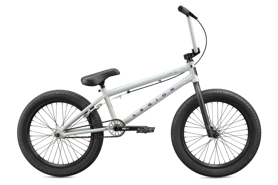 M21_20U_LegionL100-GRY_PD1_900x BMX MONGOOSE LEGION L100