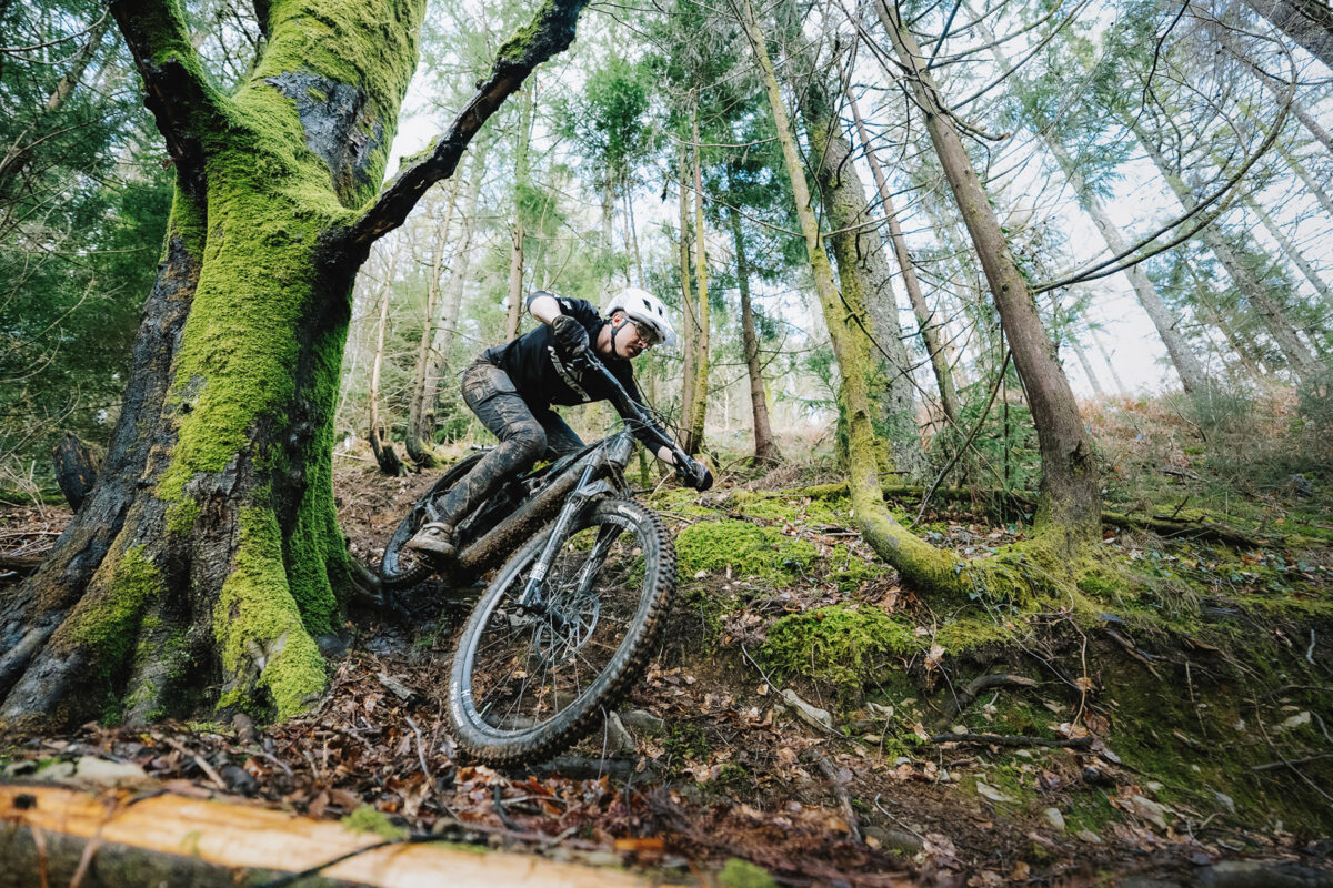 Merida LITHOS 6000 šedý(zlatý čierny) 2027